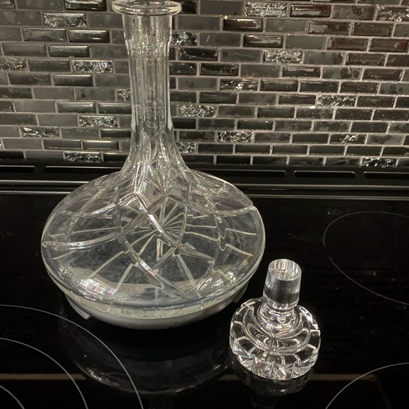 German 24% Lead Crystal Decanter - Picture 3 of 6